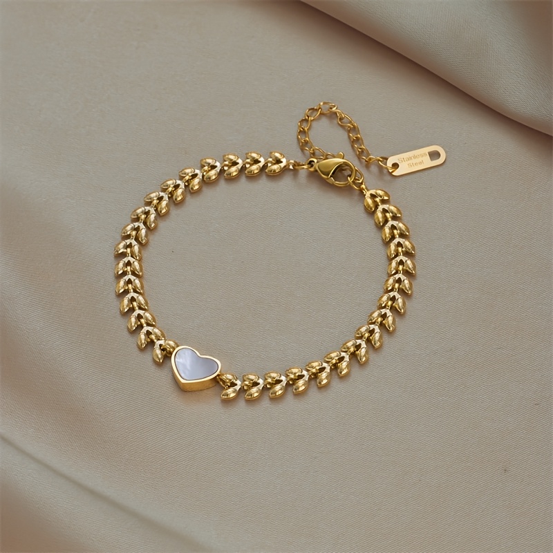 18K Gold Plated Heart Bracelet, Elegant Design for Daily Wear