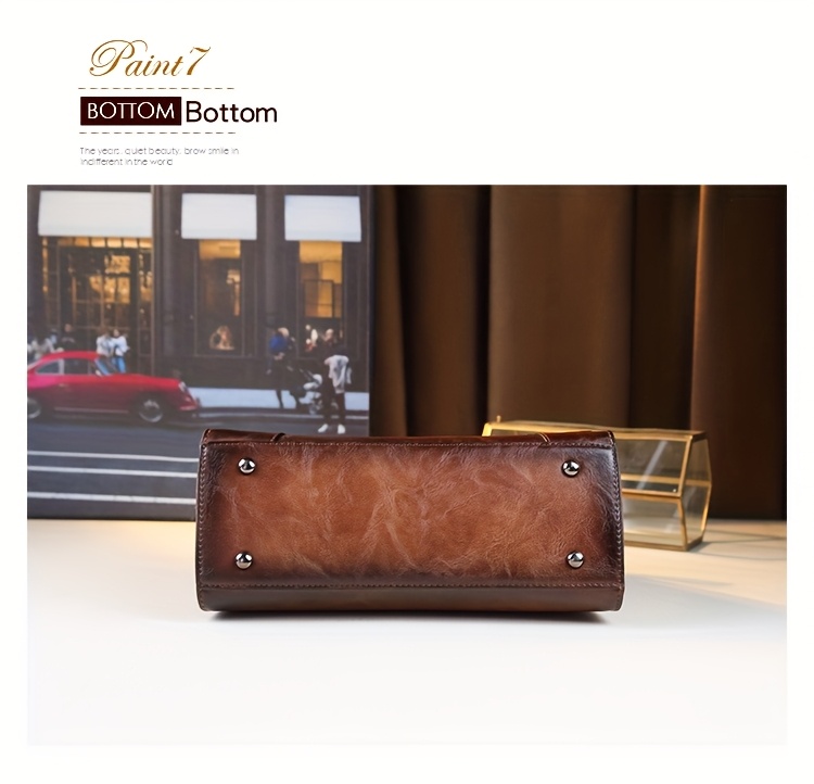 Red Vintage Sunflower Carved Bag zipper detail