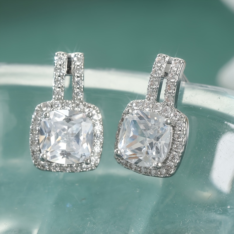 E-shop Modische und luxuriöse quadratische synthetische Zirkonia-Ohrringe, elegantes Temperament, -Schmuck, exquisite Geschenke für Frauenfeiern und