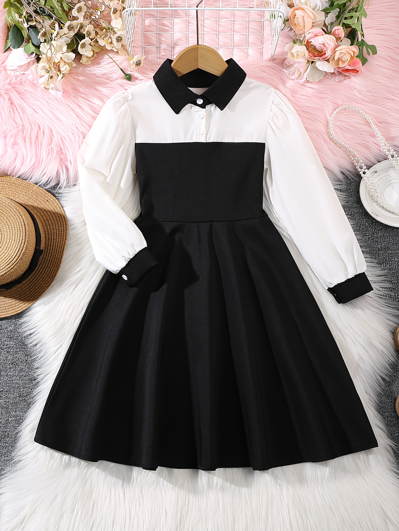 long sleeve dress with flared skirt Fleur du Mal Le Stretch Lace Long Sleeve Dress