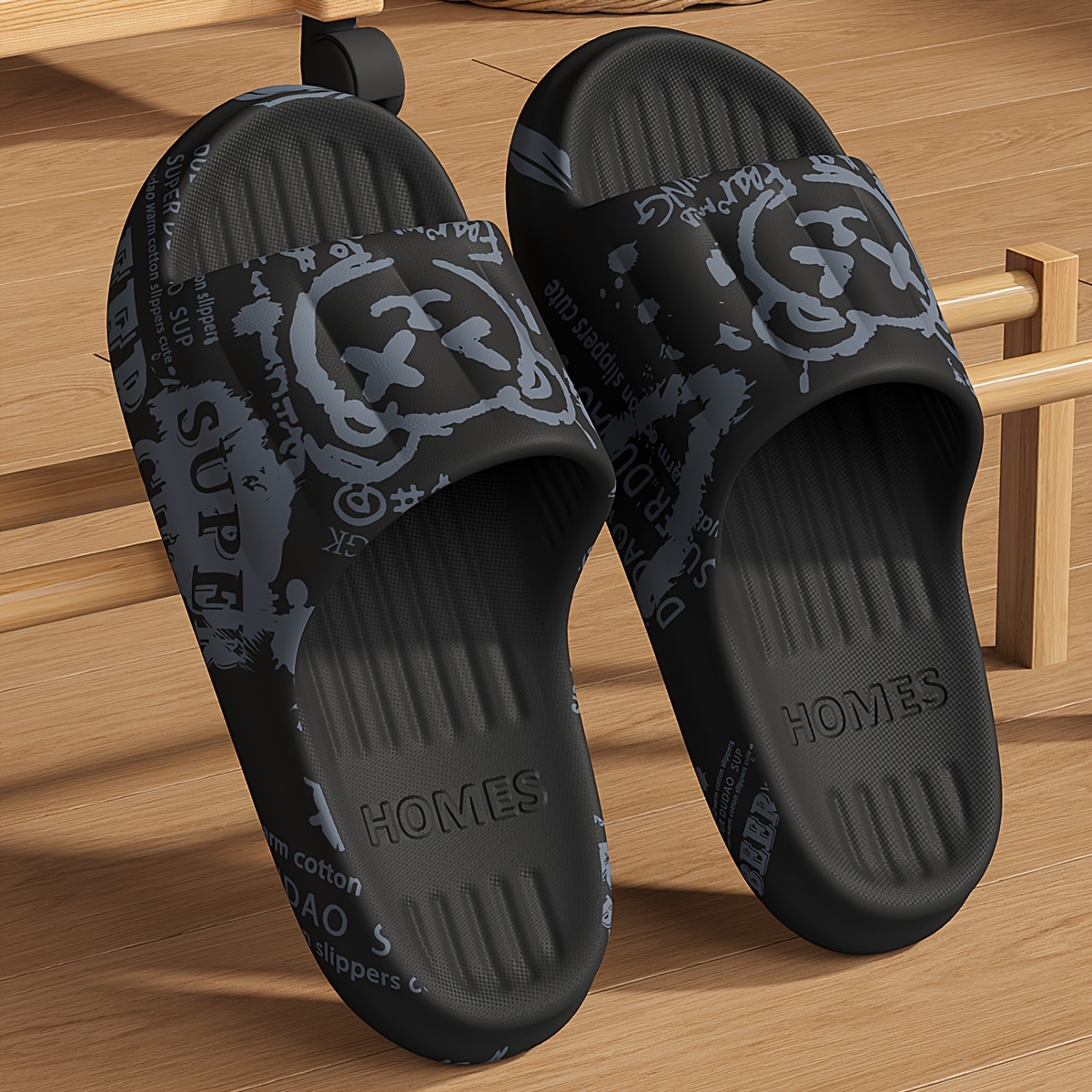 Men's Cartoon Slippers, Black, Large Size, Thick Sole, Comfortable, Material, Couple's House Slippers, Non-slip, Outdoor Open-toe Beach Slippers