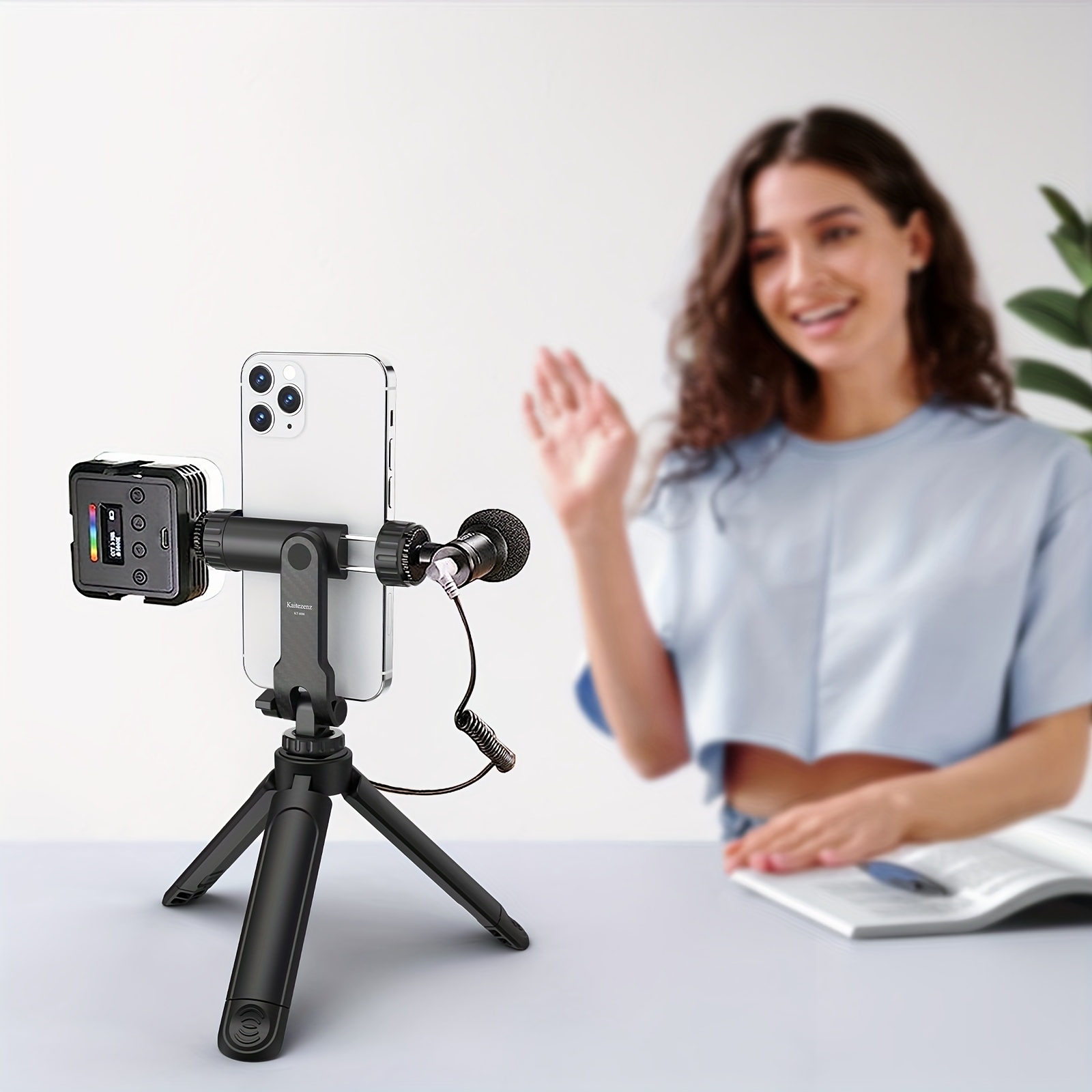 un   de escritorio para smartphones y cámaras,   para varios dispositivos móviles y cámaras, incluyendo cámaras de acción gopro y cámaras sin espejo.   un diseño desmontable, extensible y plegable. 4