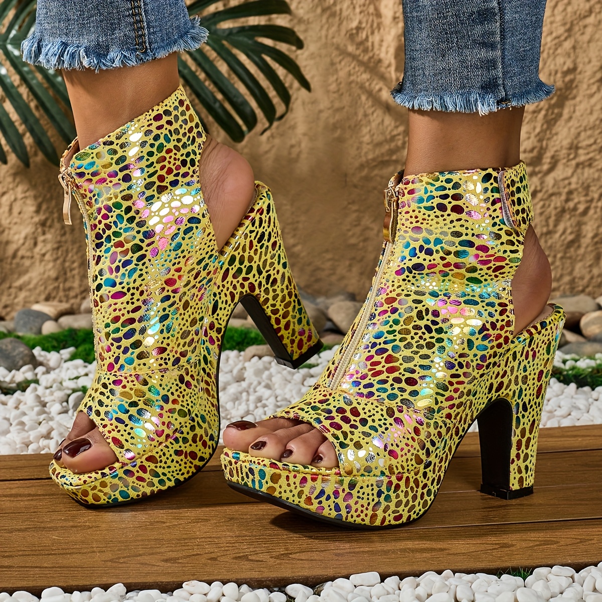 elegant womens high heeled open toe sandals with a high top zipper featuring a printed ethnic style and square toe design suitable for weddings banquets parties and any occasion for wearing high heels women shoes Product details 5