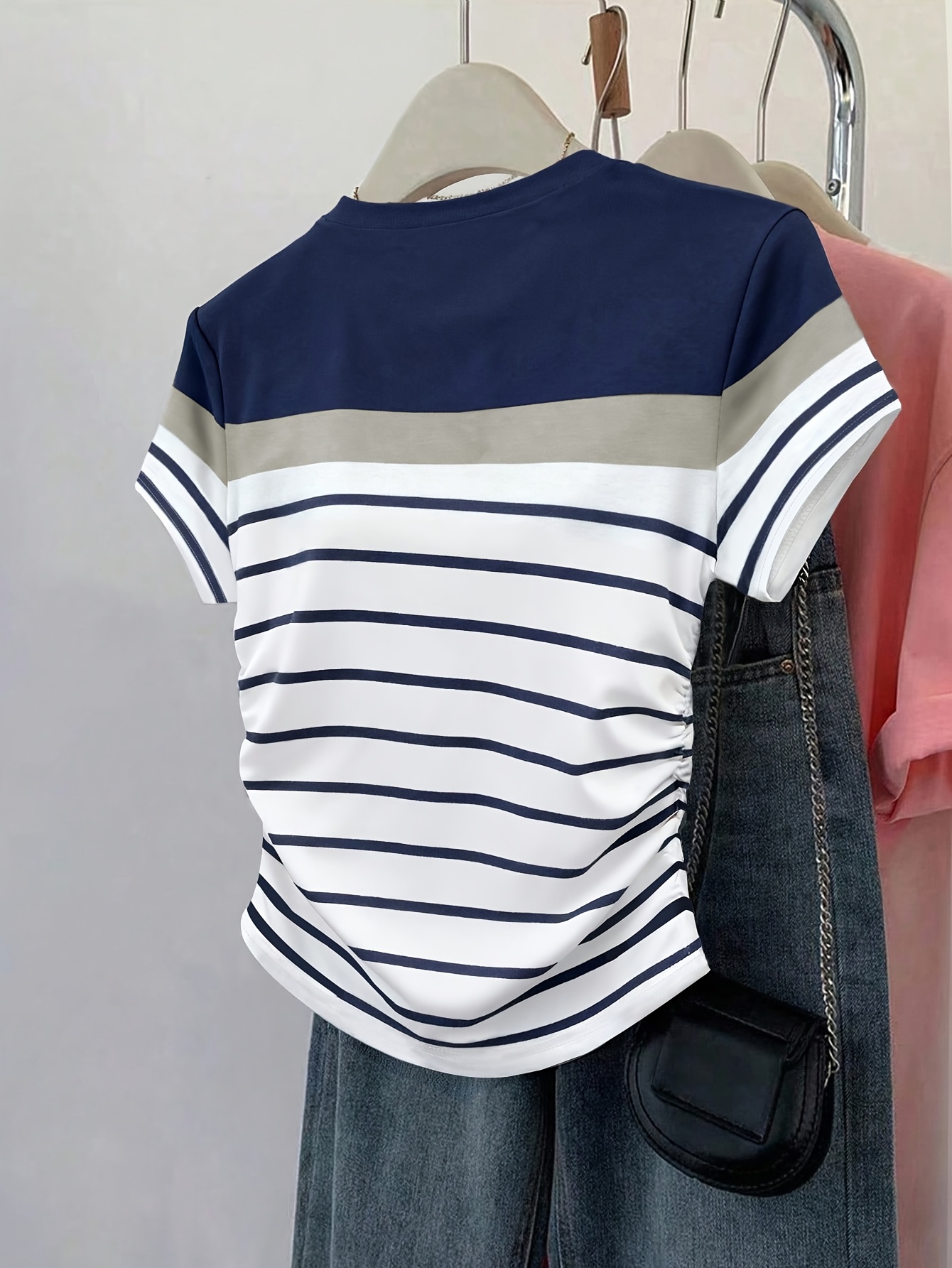 t-shirt court rayé pour femmes,   été, motif numérique, rayures multicolores,   à  , vêtements dextérieur, t-shirt taille   à taille froncée 1