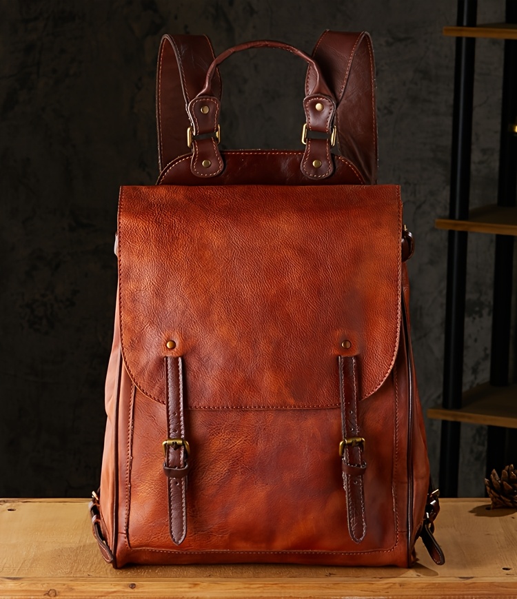 Simple & Nature Leather Bag Closeup