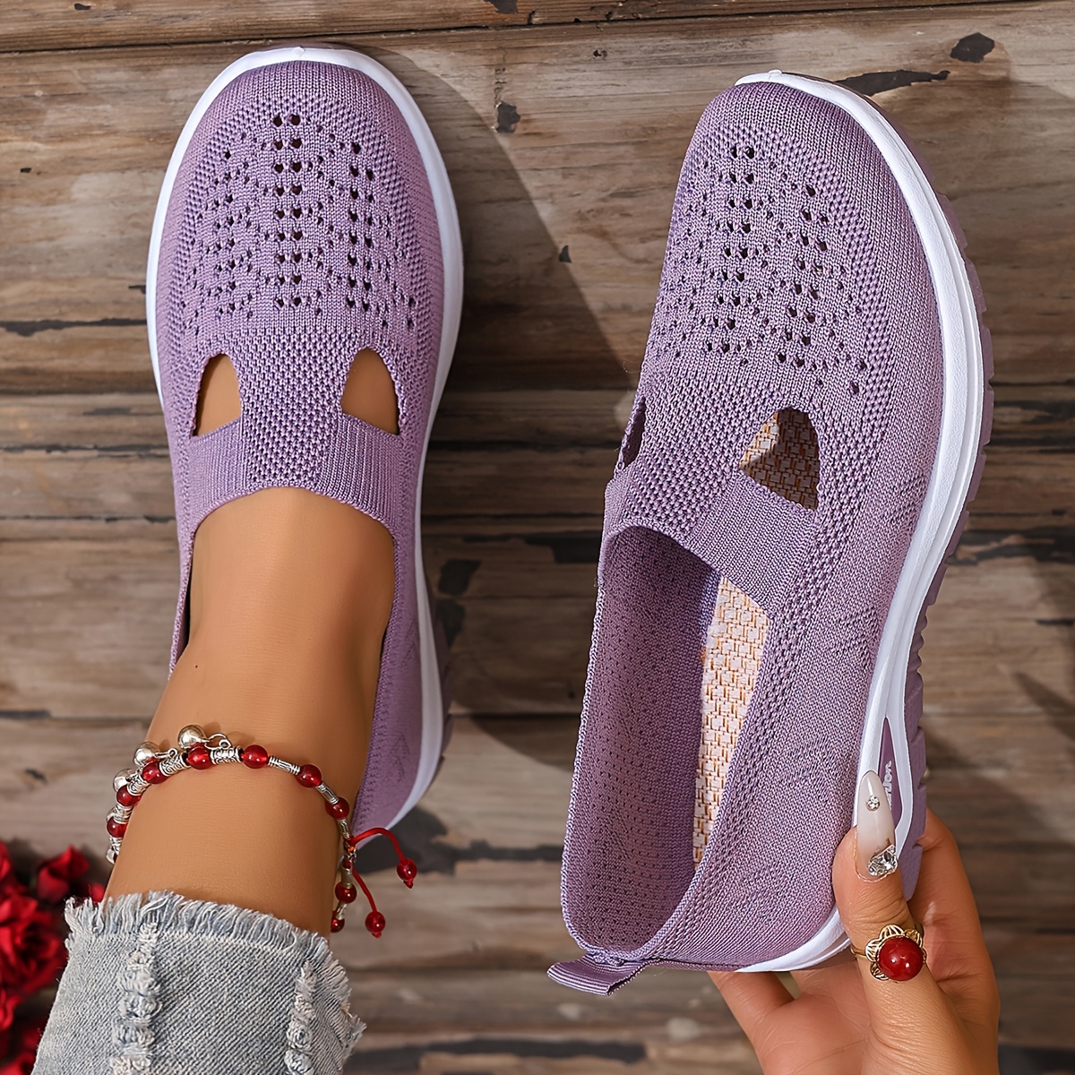 ZOSIVC Women'S Summer Slip-On Casual Sneakers - Lightweight Breathable Fabric Upper, Comfortable White Walking Shoes for Travel, Shopping, Beach & Garden - Cute Gift for Mom, Ladies Sneakers, Travel Footwear, Minimalist Design, Durable Rubber Sole