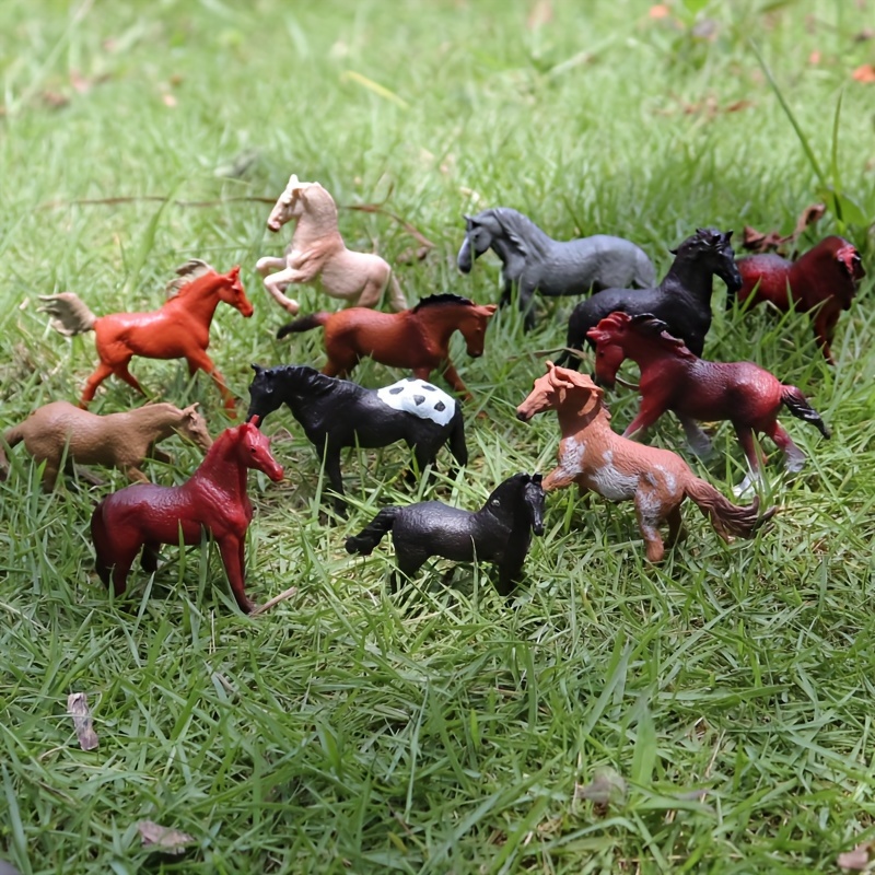 18pcs Realistic Foal Model Children's Toy Set