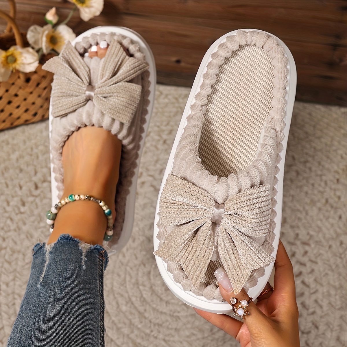 Image of Cute Bow, Sweet, Comfortable, And Lightweight Open-toe Indoor Slippers, Suitable For All , In Multiple Colors, Women Shoes