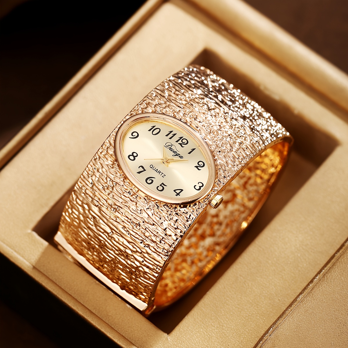 2pcs Women's Elegant Temperament Bracelet Watch + Versatile Bracelet Set, the Perfect Gift for Her on Mother's Day, Birthdays, and Anniversaries