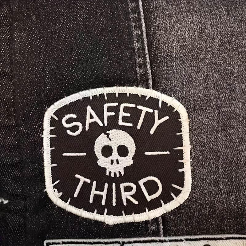 1ps Safety Third Patch-3 Inches Iron On/sew On Applique Patch, Fabric Patches For Clothes Backpacks Hats, Patch, Funny Hard Hat , Gifts For Collar Worker