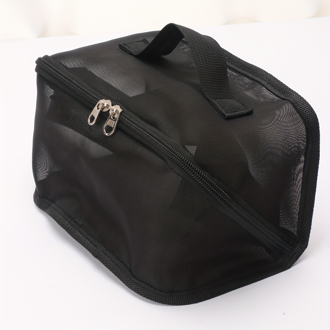 E-shop Eine schwarze Kulturkammer-Mesh-Kosmetiktasche, Damen-Make-up-Tasche mit großem Fassungsvermögen, tragbare offene Kulturkammer,