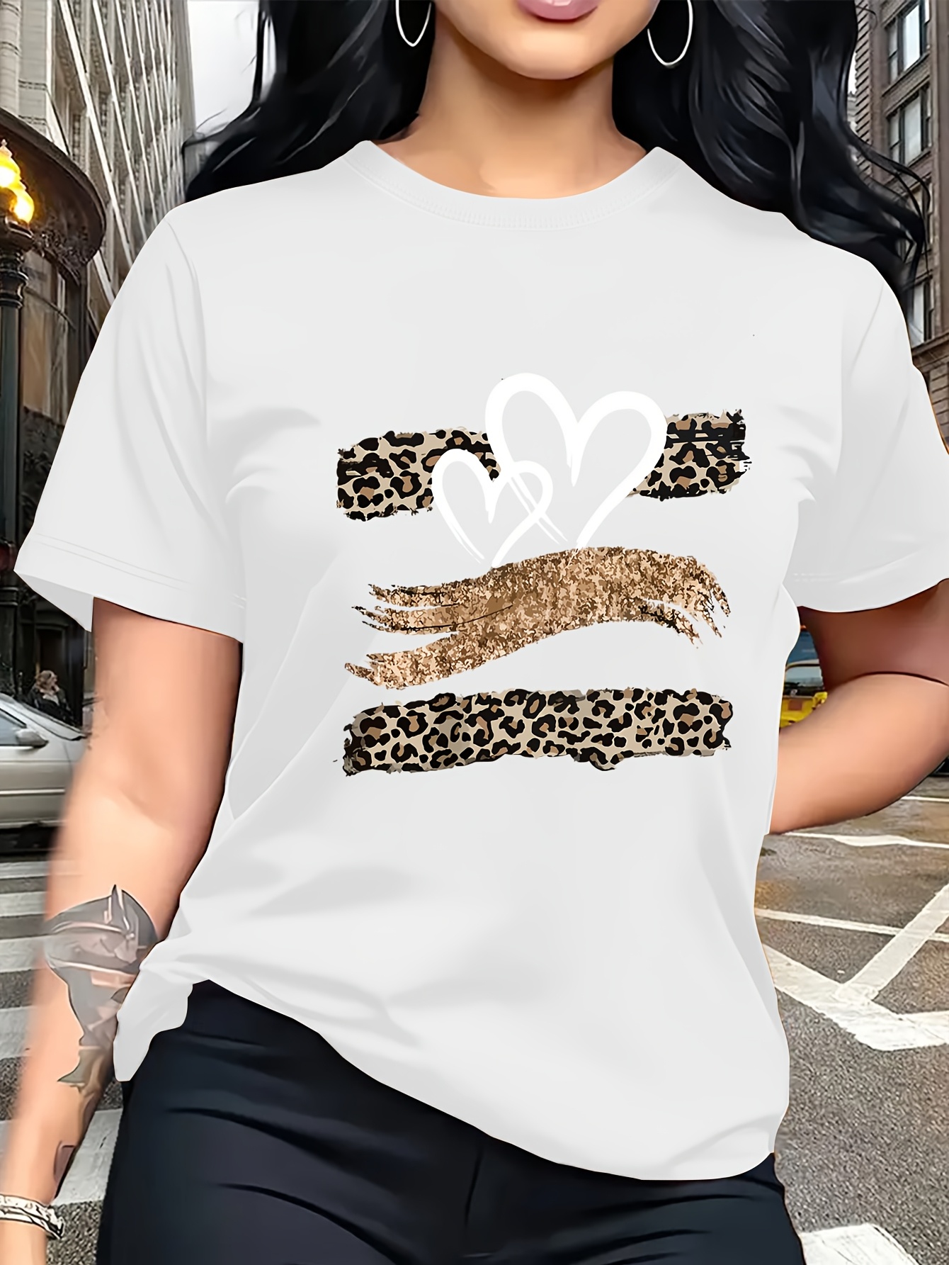 Leopard Print Heart Glitter-themed Pattern Print, Fashionable Breathable T-shirt, for Family Travel,, Casual S, Daily Commutes, Matching Outfits for Sisters, Versatile T-shirt 30057