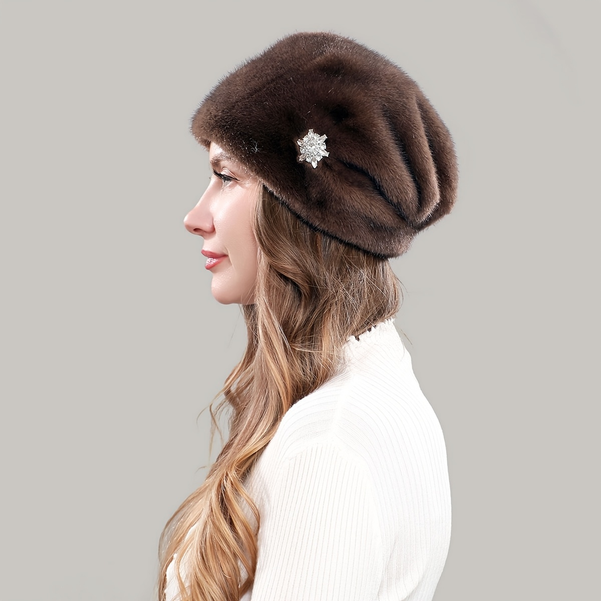E-shop Neuer europäischer und amerikanischer Stil Nerz Pullover Hut Damen Herbst und Winter Verdickte Warme Verstellbare Baskenmütze