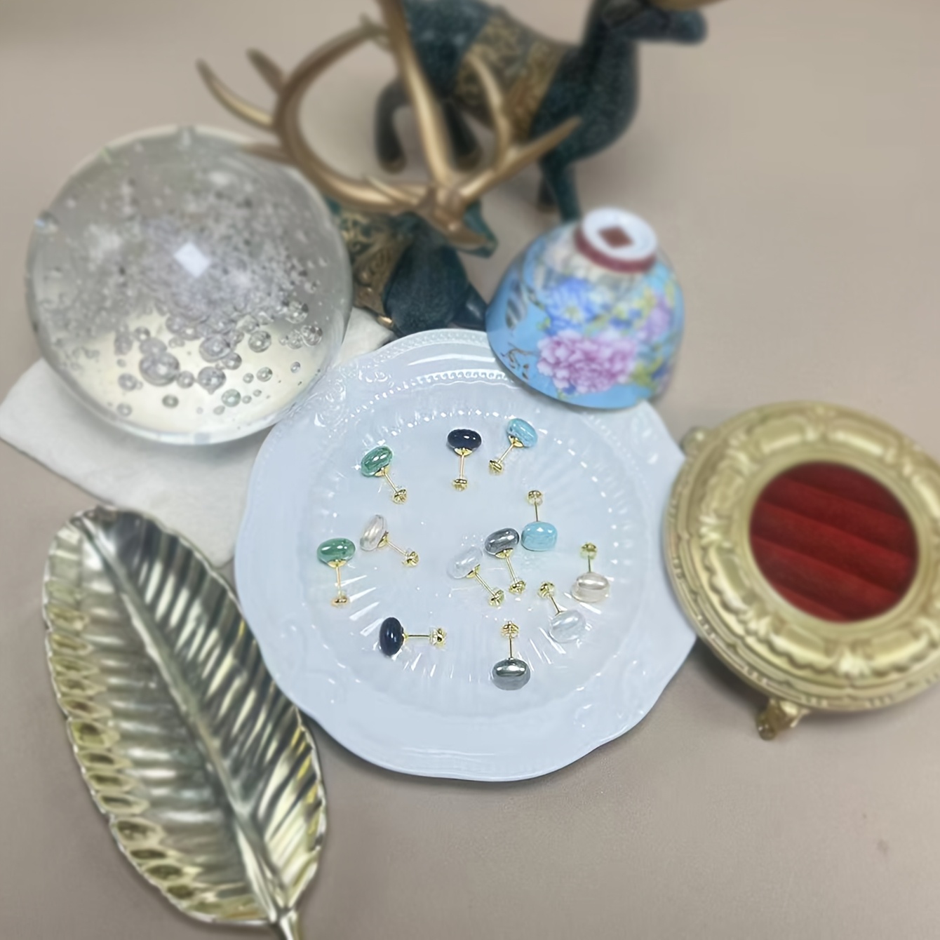 TEMU [new] 6 Pairs, Retro Temperament Light Luxury Versatile Easy Champagne-colored Muffin Green Bead Light Silvery Gray White Black Geometric