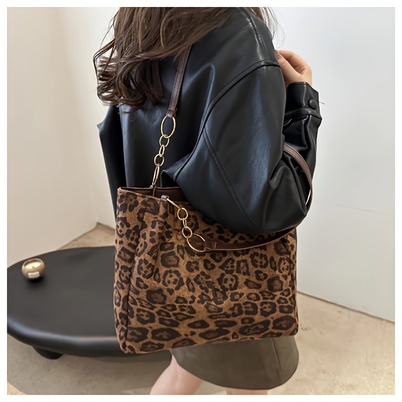 

Vintage-inspired Large Capacity Leopard Print Tote Bag For Women - Chic Brown Pu Shoulder & Crossbody With Zip Closure, Polyester , And Fixed Straps - Ideal For Daily