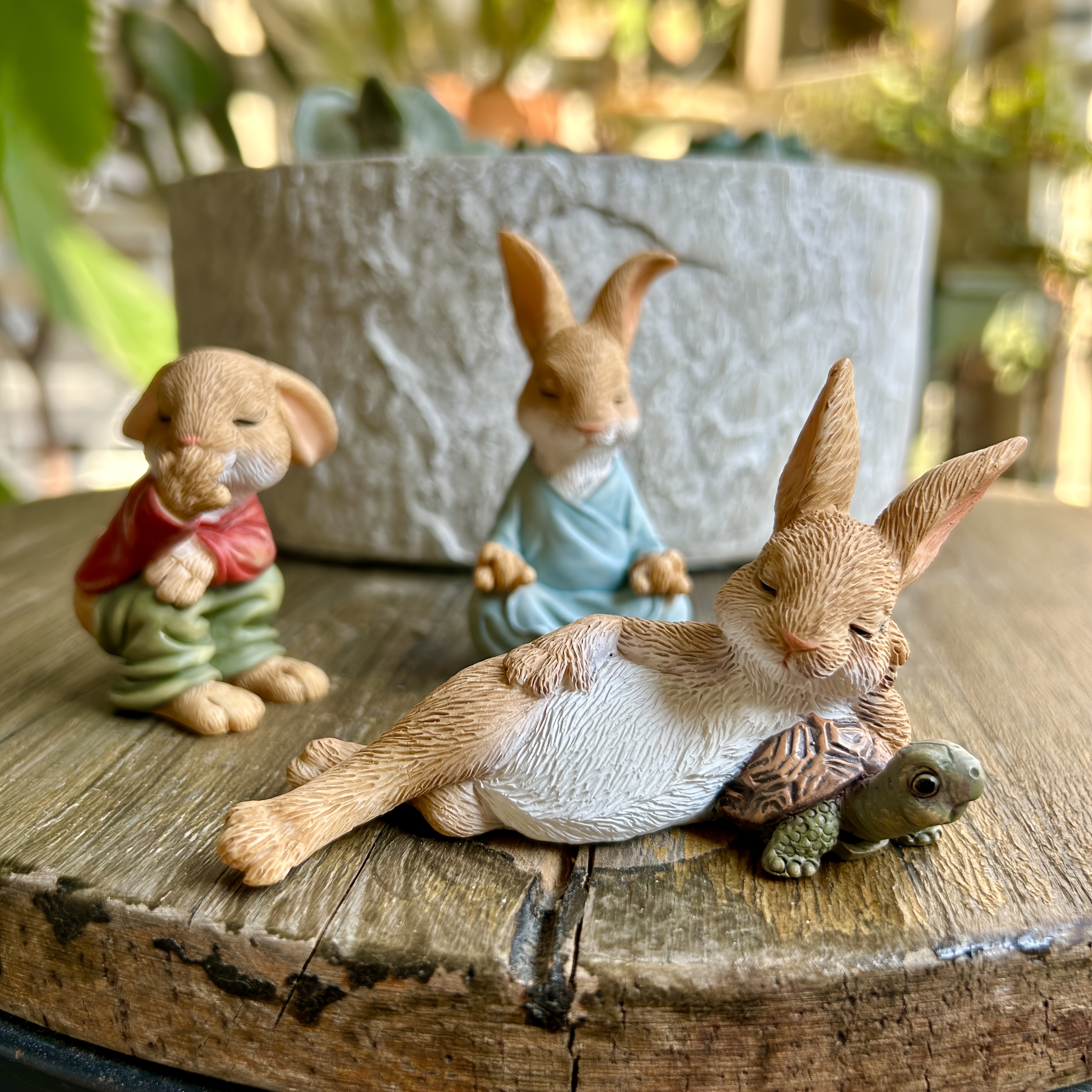 

3pcs Rustic Resin Rabbit Set, Animal Themed, Floor Mount, Garden Stake Figurines, Ideal For Easter, Hanukkah, Thanksgiving, New Year, Home & Outdoor Decor, With No Battery Required