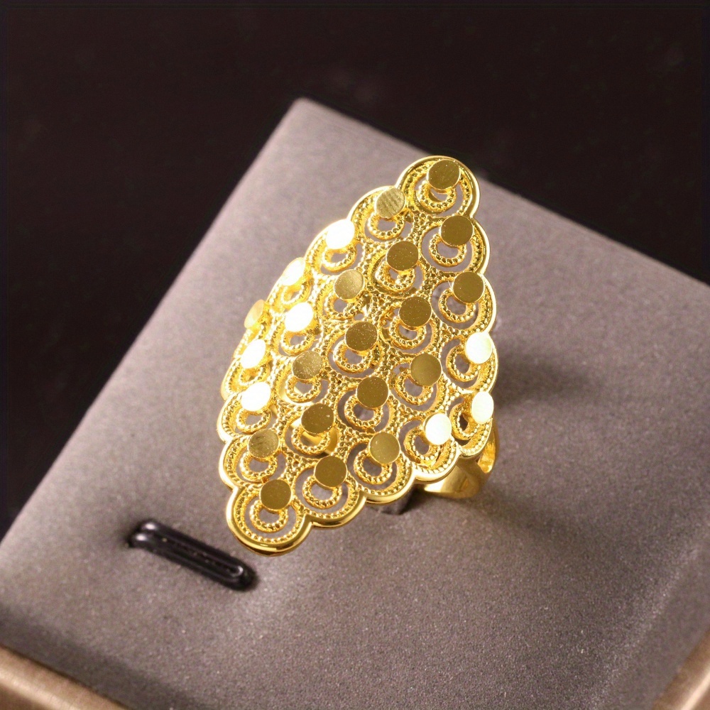 Image of 925 Silver Hollow Geometric Particle Carved Ring, Light Luxury, Fashionable And Ring, Christmas Birthday Gift Party, Wedding Gift For Girlfriend And Wife, Valentine's Day Gift Suitable For And To Wear
