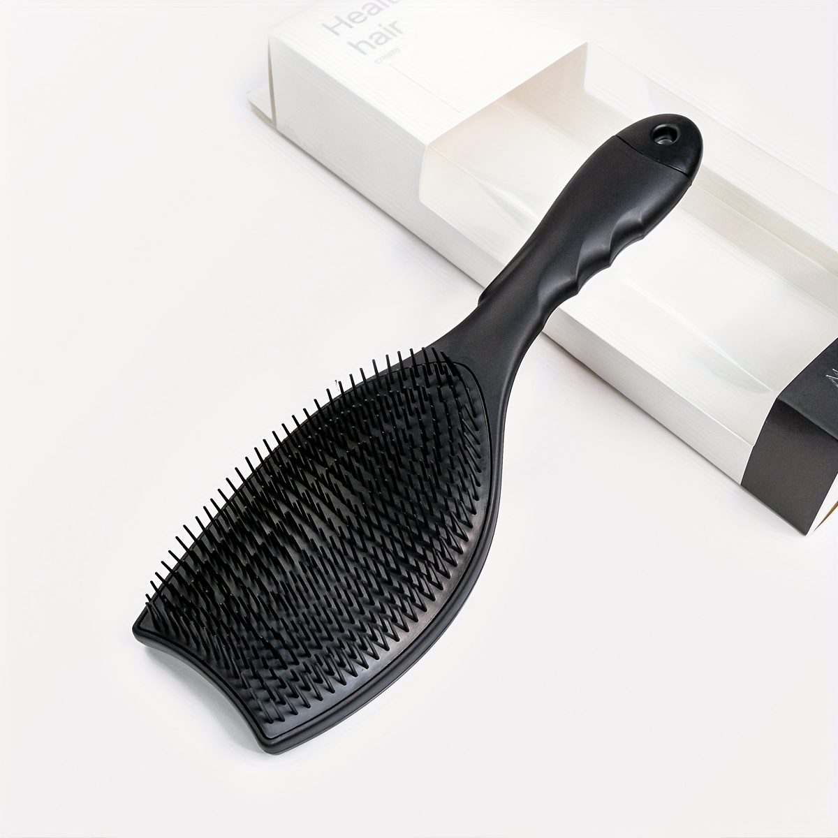 

Large Lee Detangling Cleaning - Bristles , For Wigs & Removal