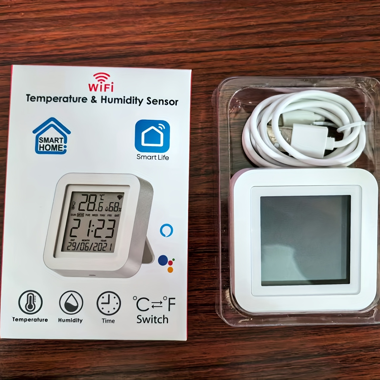   smart   4g wifi temperature and humidity sensor   usb transmitter abs   with lcd display mobile remote voice control     accirate measurement real time   no battery inside