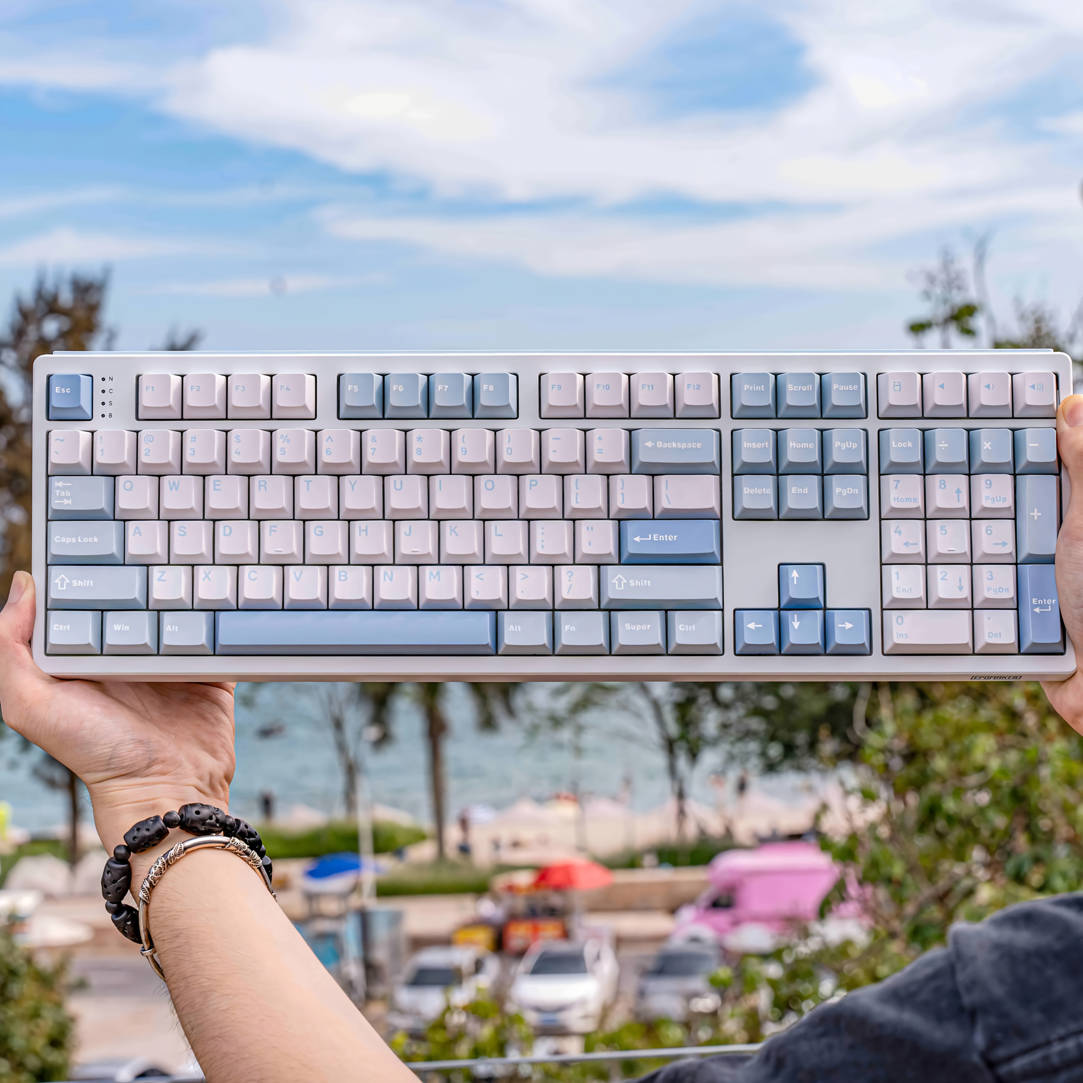   th108 full size mechanical keyboard wireless gaming keyboard with 8000mah battery creamy gasket 108 keys hot swap driver rgb backlight