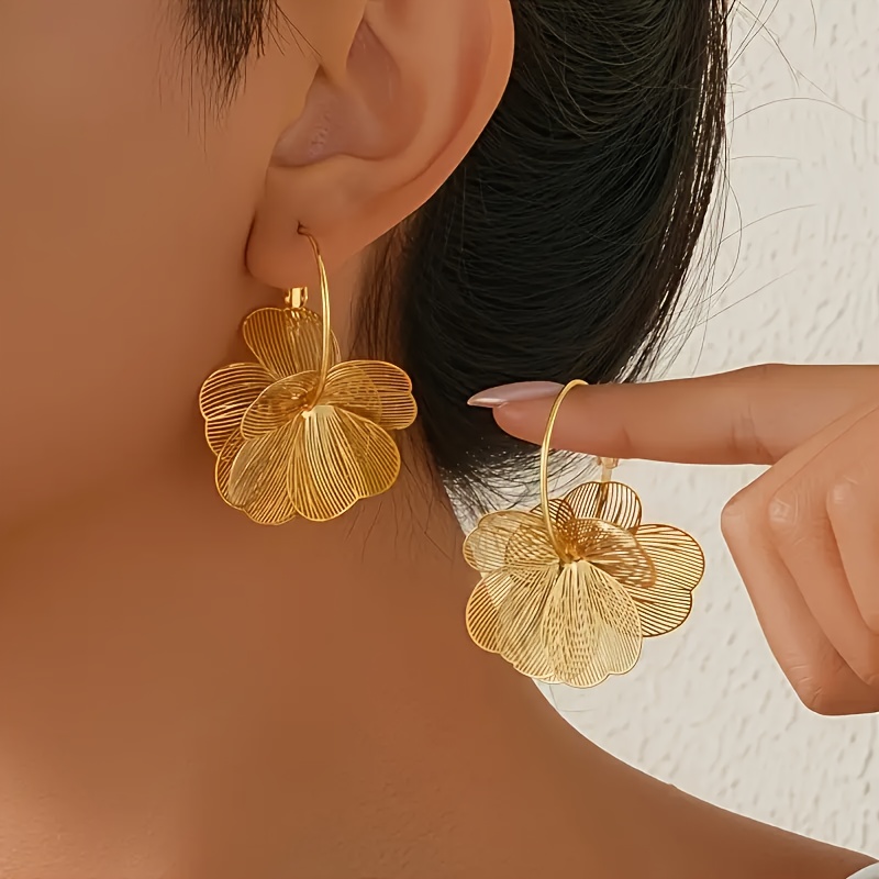 Pair Of Vintage Elegant Double Layer 3d Petal Earrings - Kc Plated Women's Jewelry, Suitable For Daily Wear And Parties, Accessories, Party Accessories, Delicate Style, Exquisite Details