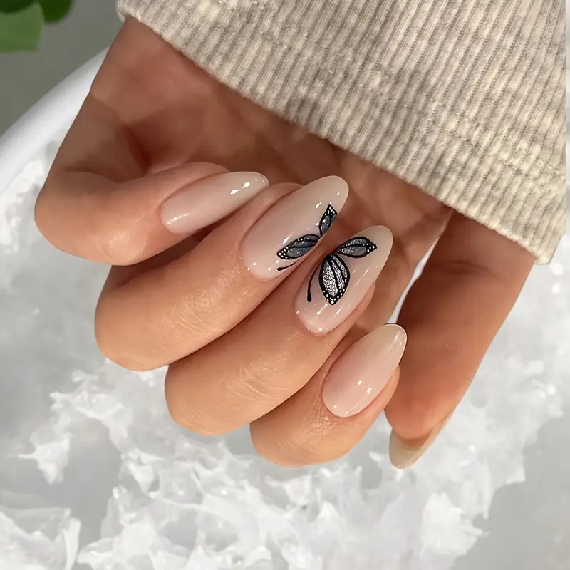 nail designs to go with a black dress 15 Nail Designs That Will Look Stunning With a LBD