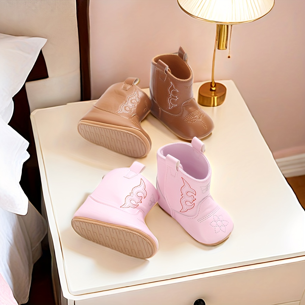

Trendy Cute Boots For Baby Girls, Lightweight Non-slip Walking Shoes For Spring And Autumn