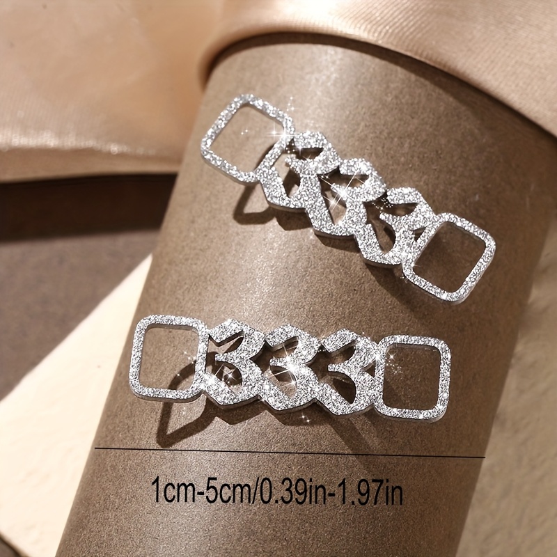 TEMU Lot de 2 breloques personnalisées pour lacets avec nom, boucle carrée à strass, accessoires de lacets personnalisés à paillettes pour baskets,
