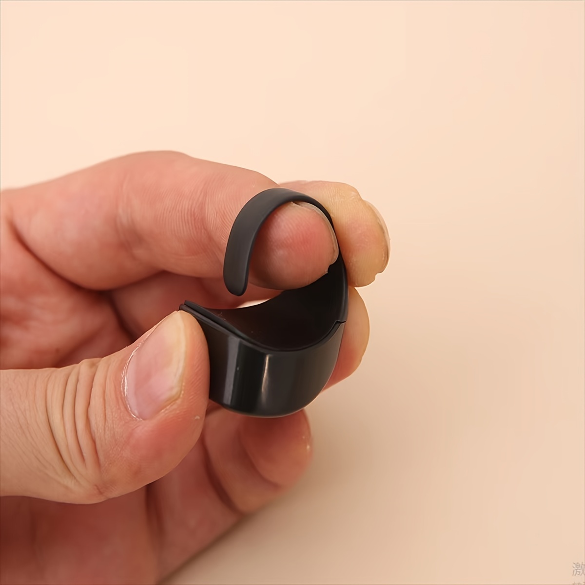 Modern Plastic Finger Ring Tally Counter with Card Accessory - Unlimited Edition Electronic Handheld Clicker, Battery-Operated Digital Display for Warehouse Inventory, Mathematics, Adult 14+ Age Group