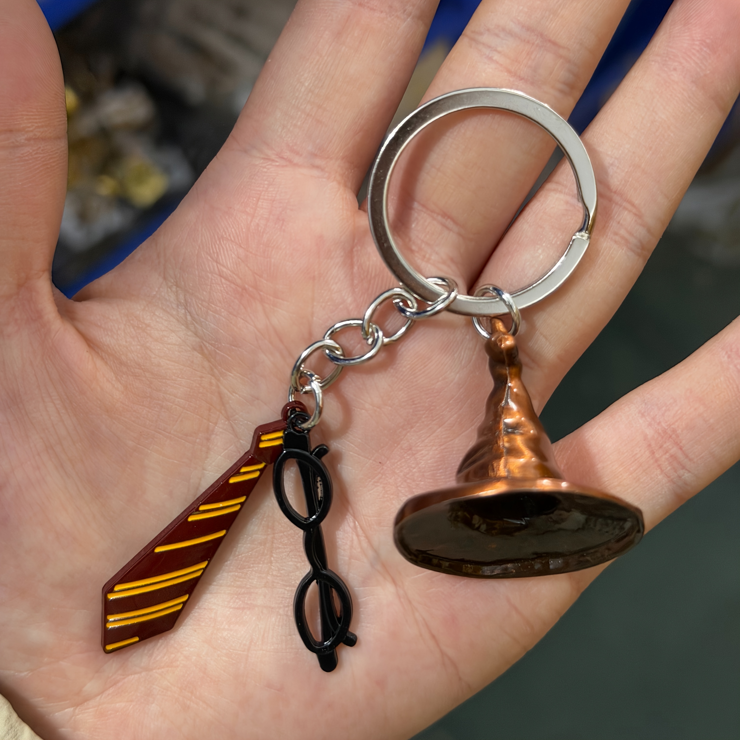 TEMU Christmas Gift,1pc, Cartoon Harry Potter Keychain With Hat, Tie & Glasses Pendant, Decoration For Cars And Backpacks, Holiday Gift, Suitable For