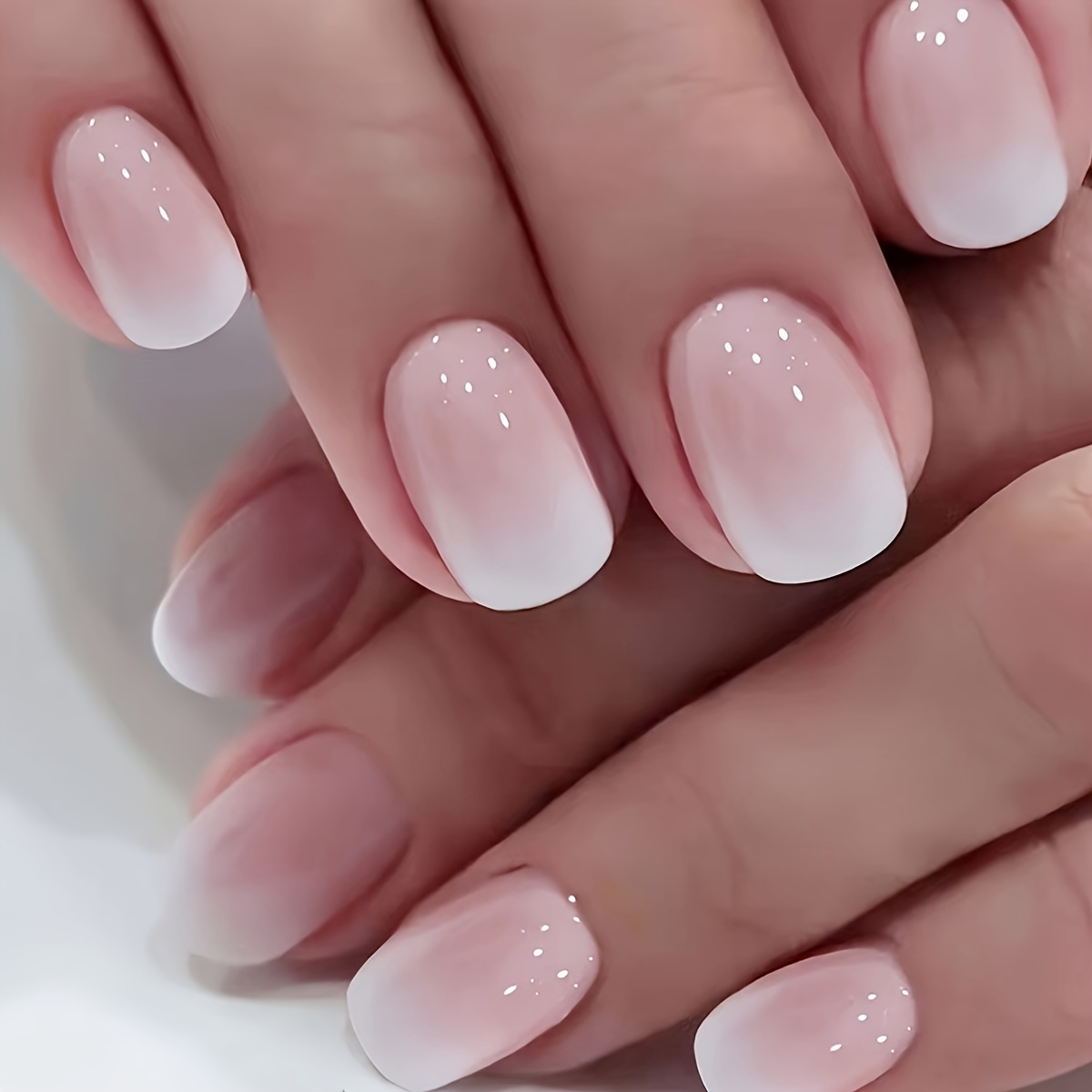 

24pcs Pinkish Gradient Press On Nails, Glossy Short Oval Fake Nails, Sweet Acrylic Artificial Nails For Women Girls