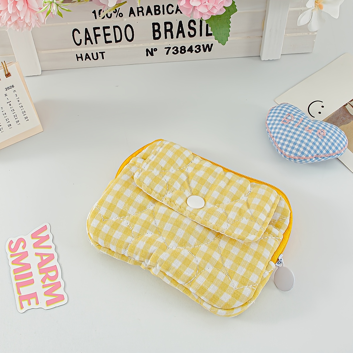 TEMU Bolsa de almacenamiento para auriculares, cables de y tarjetas, diseño de cierre a presión con diseño de labial y mini perfume, bolsa cosmética