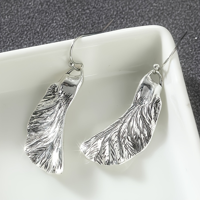 TEMU Boucles d'oreilles rétro argentées géométriques irrégulières avec plantes, parfaites , les fêtes et les