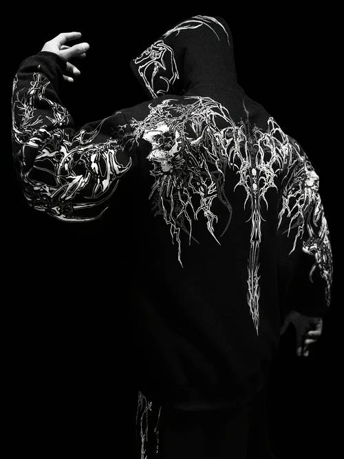 Artikelbild herren hoodie im dunklen streetstyle mit einzigartigem -print, locker sitzendes, trendiges oberteil, für fitness und freizeit