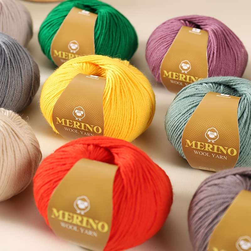 500 g 212 vidutiniškai plonos vilnos alpakos verpalai, rankų darbo „pasidaryk pats“ medžiaga. Tinka rudens/žiemos megztiems megztiniams, šalikams, kepurėms ir šilumą izoliuojančiam drabužiui vyrams ir moterims. 1 didelė verpalų riestuvė, 10 riestuvių pakuotėje