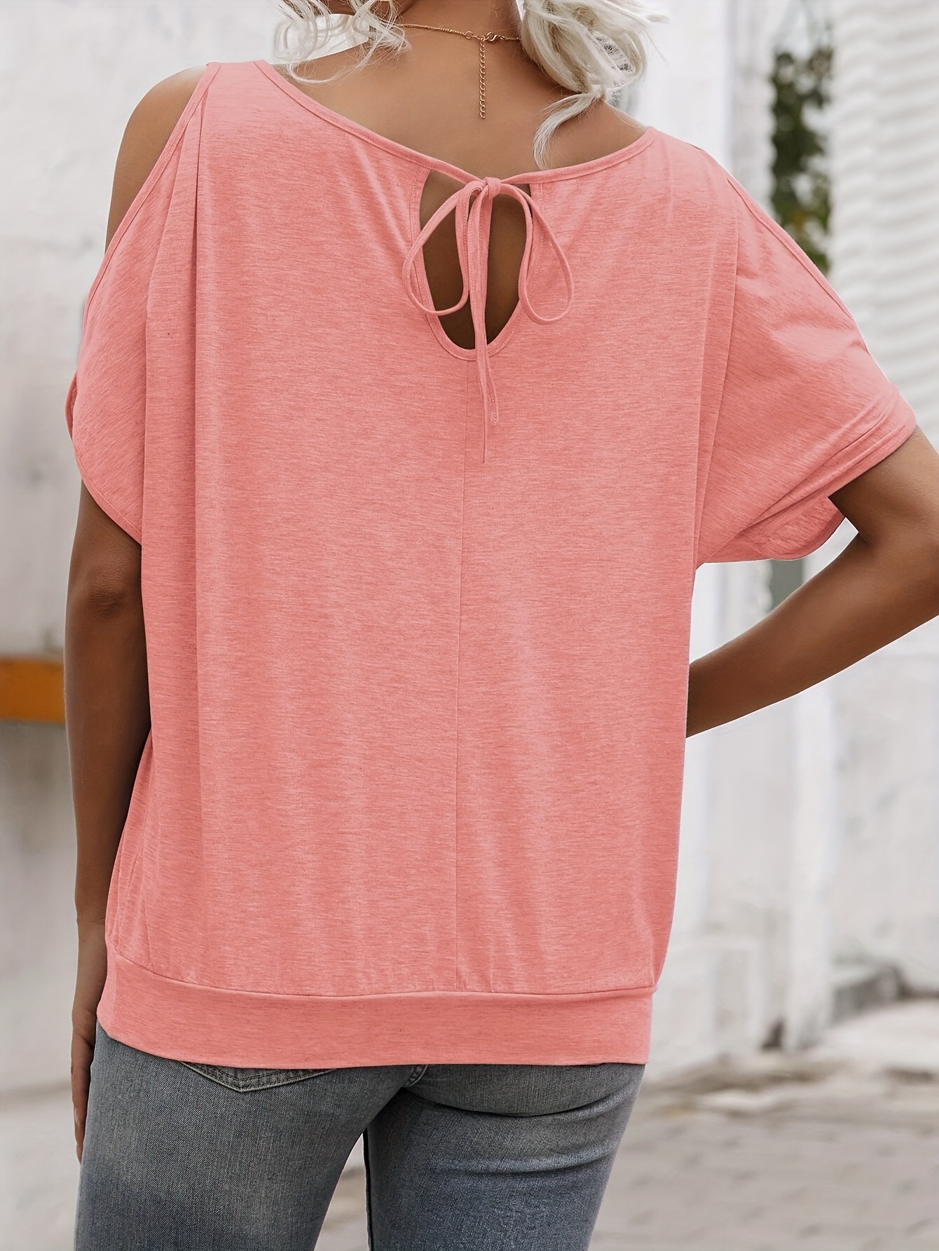 Women'S Light Blue Casual Crew Neck Short Sleeve T-Shirt with Tie-Back Detail - Soft Polyester Summer Top for Casual Attire, Ladies T Shirts