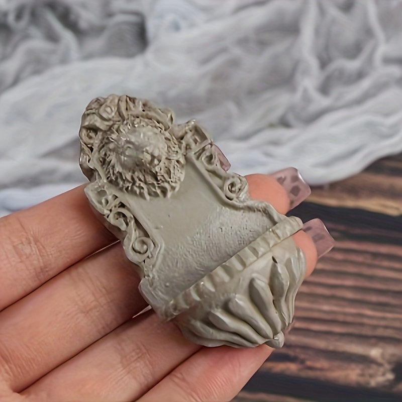 Dollhouse Mini Garden Decoration Miniature Simulation Pool Wall Decoration