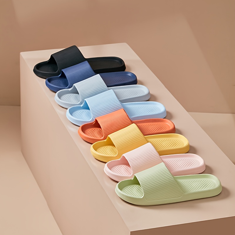 Solid Color EVA Pillow Slides, Soft Sole Lightweight Home Bathroom Slides, Non-slip Comfort Beach Shoes