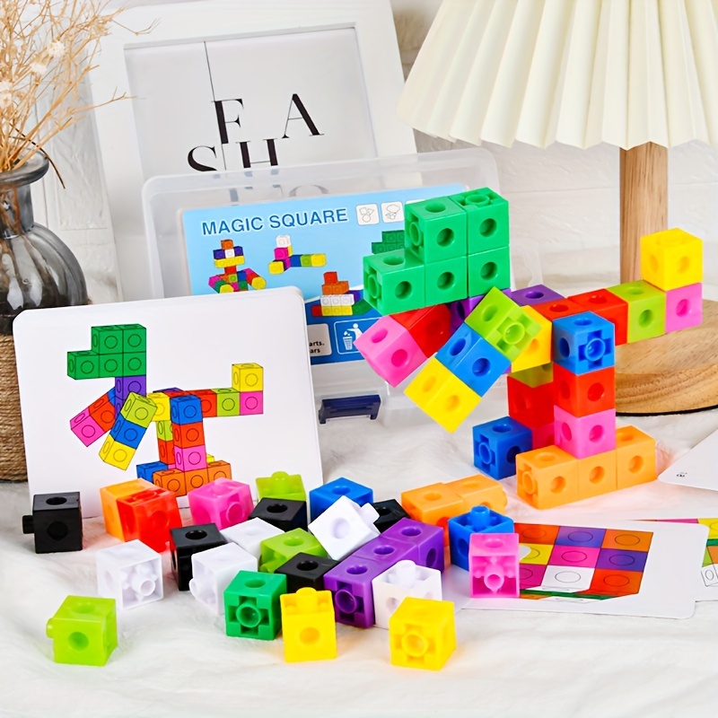 

Blocs de construction de petits cubes magiques d'intelligence, jouets d'assemblage, jouets d'épissage en plastique, jouets de puzzle d'éducation précoce pour enfants.