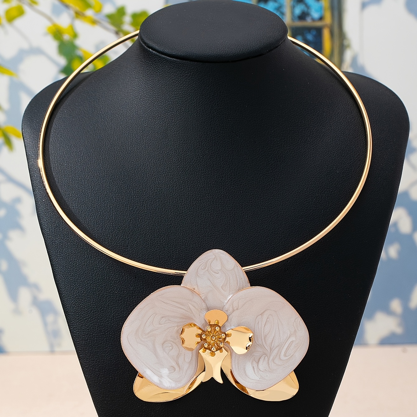 TEMU A Large-sized Swallow Drip-glaze Choker With A Geometric, Minimalist, And Stylish Charm