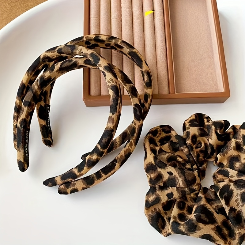 2pcs Brown Patterned Women\'s Hair Scrunchie Set Cheetah Print Bow Scrunchie Set for Women - Black/Brown  main image 3