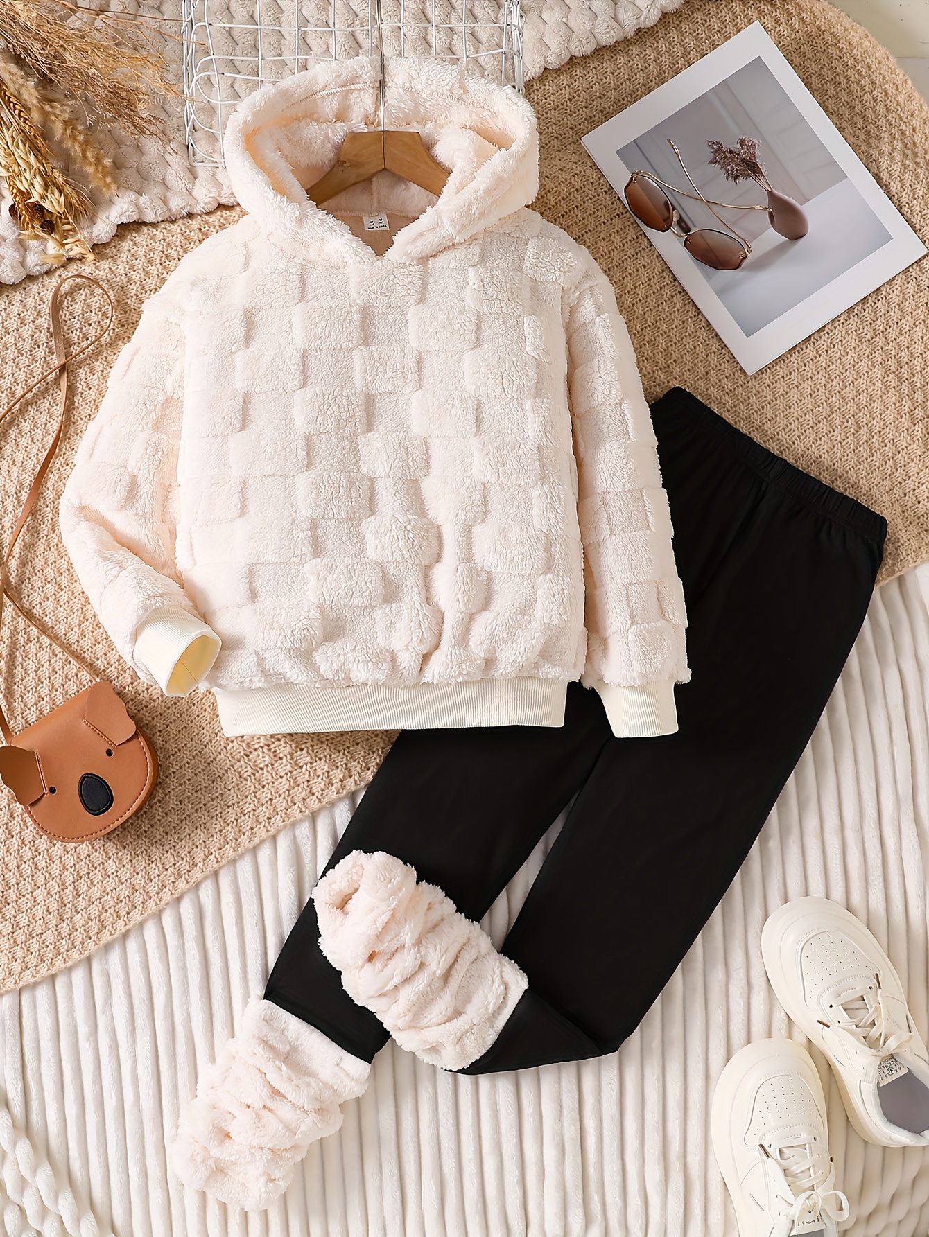 plush hoodie girls sold on Temu Australia