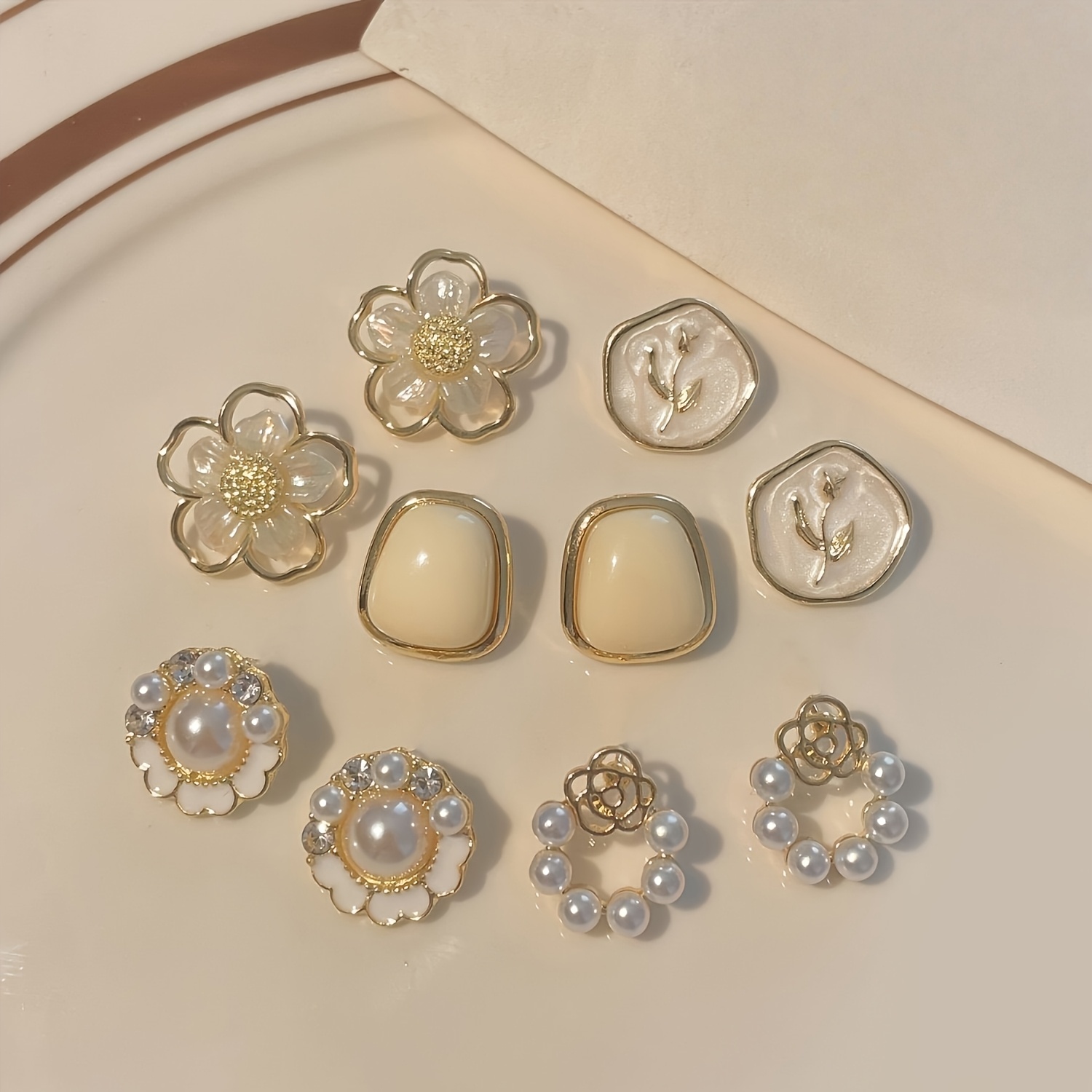 TEMU 5 /Juegos de Aretes de Moda para Mujer, Aretes Elegantes Retro Franceses con de Perlas y Flores Geométricas, Adecuados para el Uso Diario Casual
