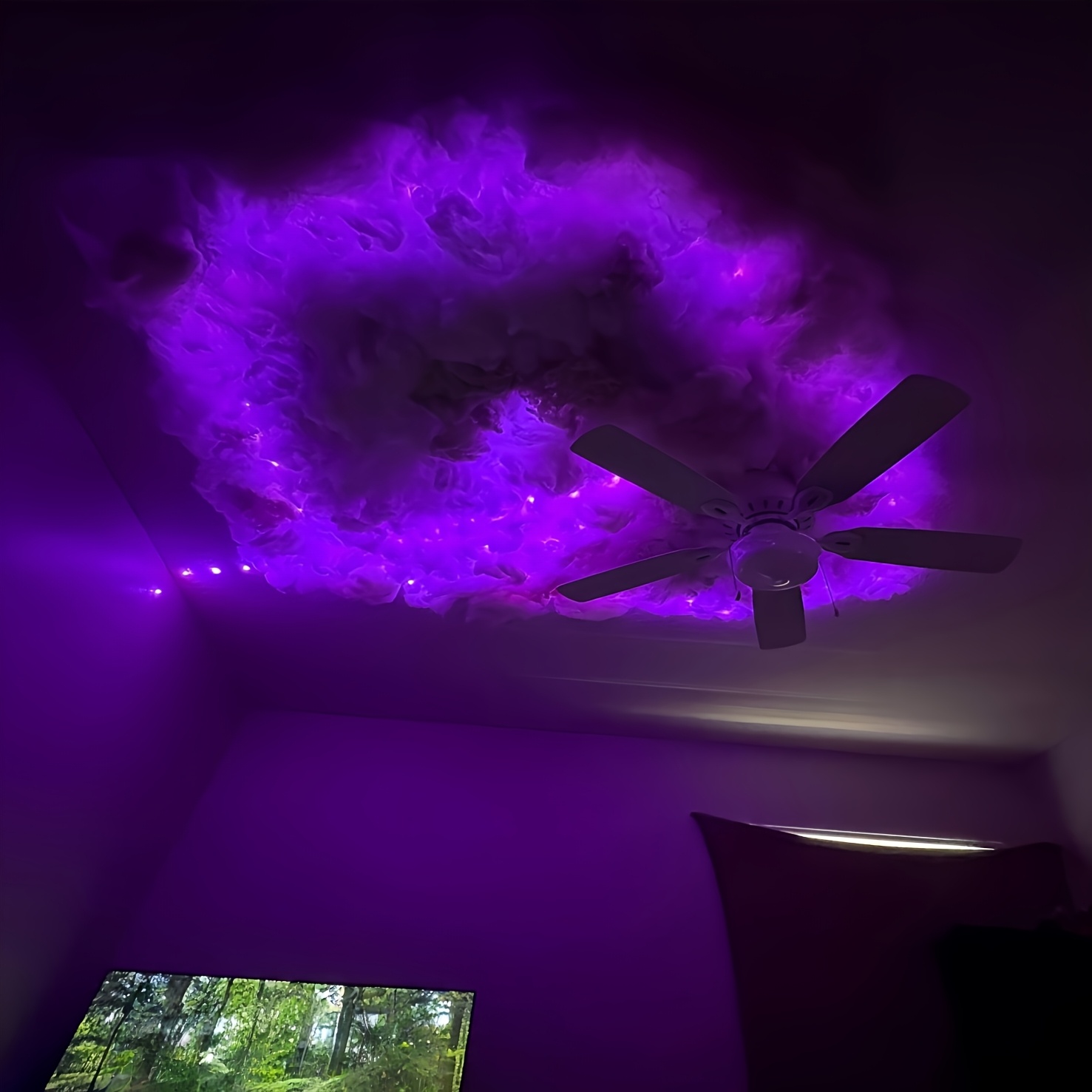 RGB Multi-Color 8m Oversized 3D Thundercloud Light