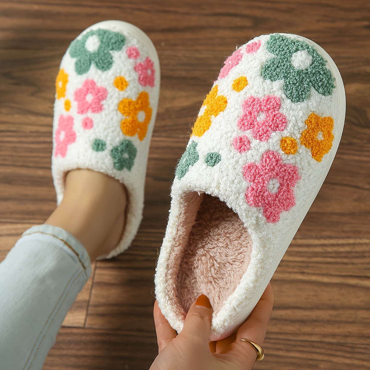 

Women's Floral Pattern Plush Slippers, Soft Tpr Sole, Warm Indoor House Shoes, Fabric Upper & Inner, With Hand Washable, For Winter Slip-on Slippers