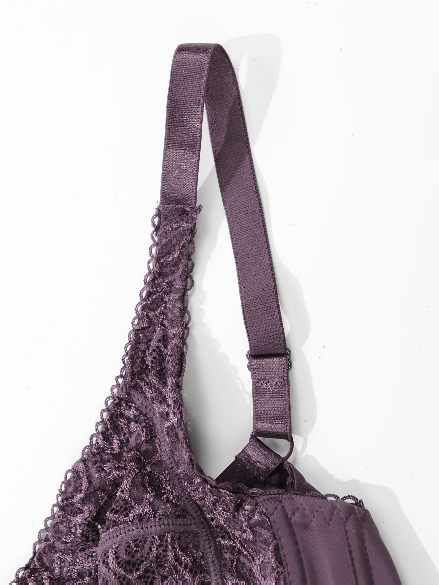 [Floral Lingerie] Elegant Plus-Size Women's White Lace Bra - Sexy Floral Cut-Out Design, Ultra-Thin Breathable Fabric with Underwire Support, Hand Washable