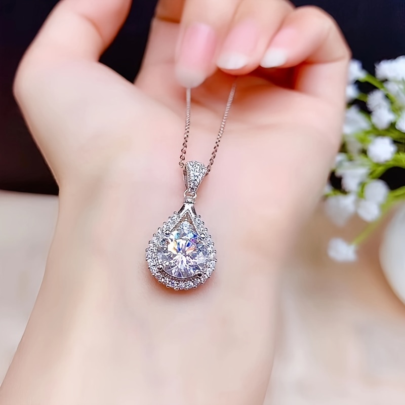 

S925 Pure Silvery 3-carat Moissanite Droplet Shaped Pendant Necklace, Elegant And Fashionable Classic Wedding Jewelry, Women's Necklace Jewelry, Women's Jewelry, Give Her Valentine's Day Gift