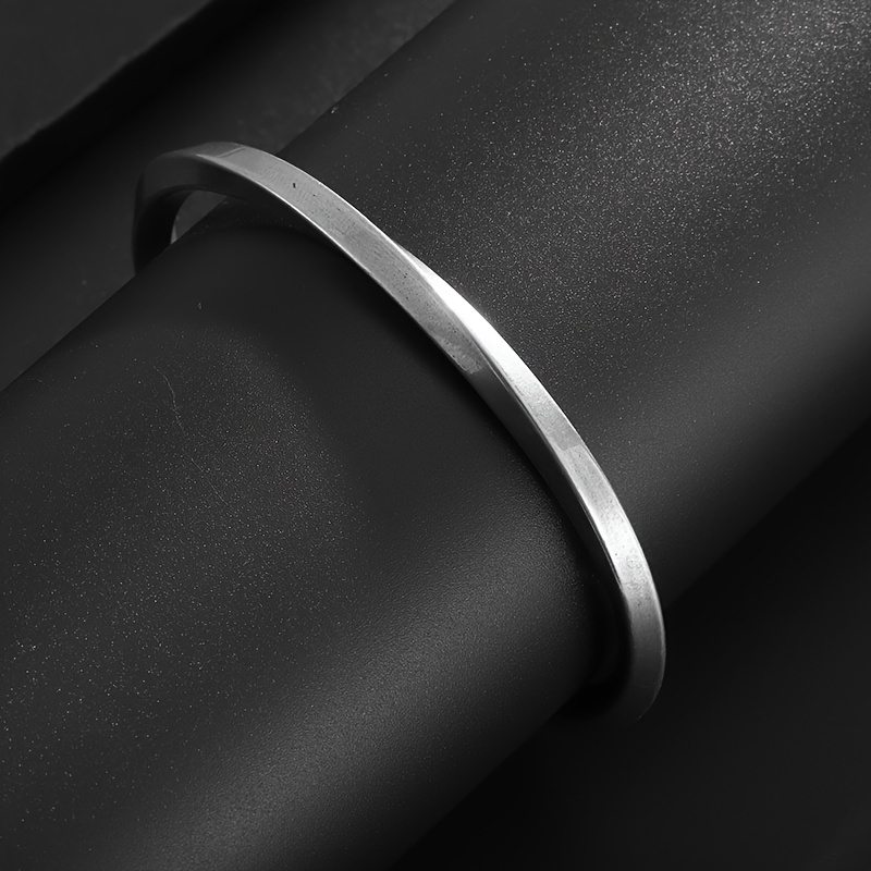 E-shop hochwertiges Edelstahl Möbius-Schleife offenes Armreif-Armband, Unisex Modeschmuck
