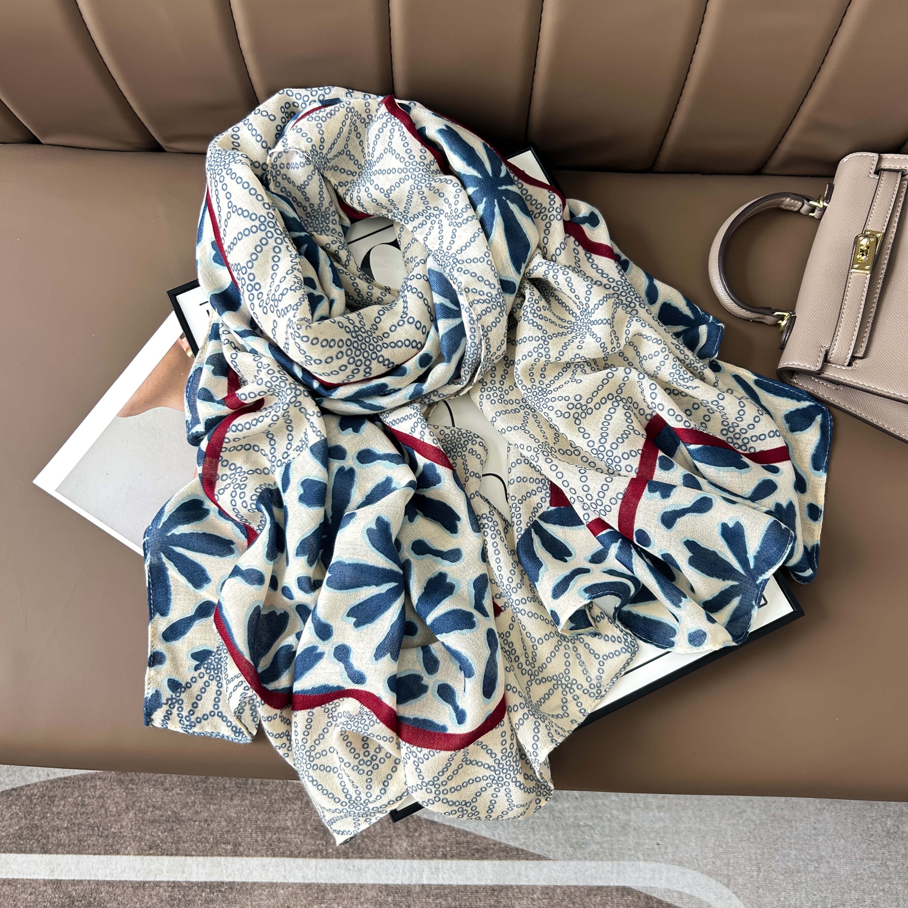 E-shop Damen MARRYHAPPY Retro Blütenmuster Schal – Elegante Blüten, Weicher Warmhaltschal für Casual Outfits, Reisen & Besondere Anlässe, Vielseitiger