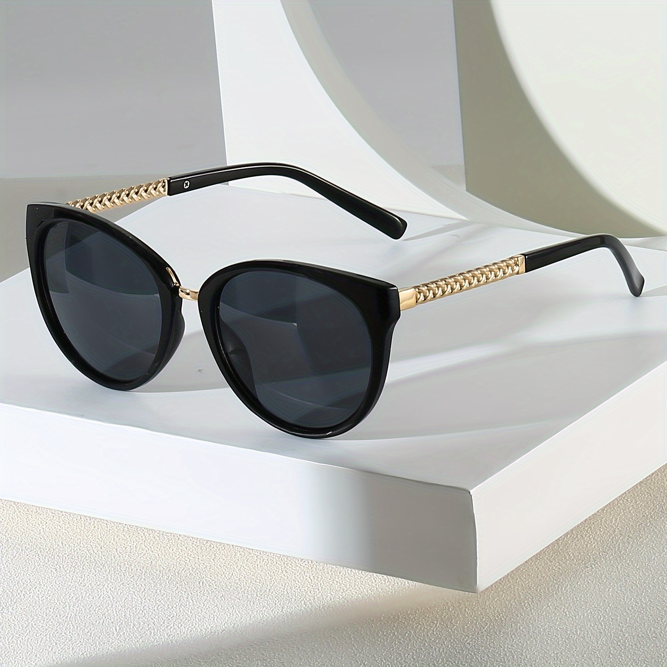

Cat Eye Fashion For Women Men Anti Glare Sun Shades Glasses For Driving Beach Travel
